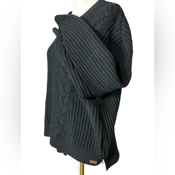 Cable Knit Crewneck Sweater by RVCA, Cropped, Sz Large, Zippers on Sides, Black - Picture 9 of 12